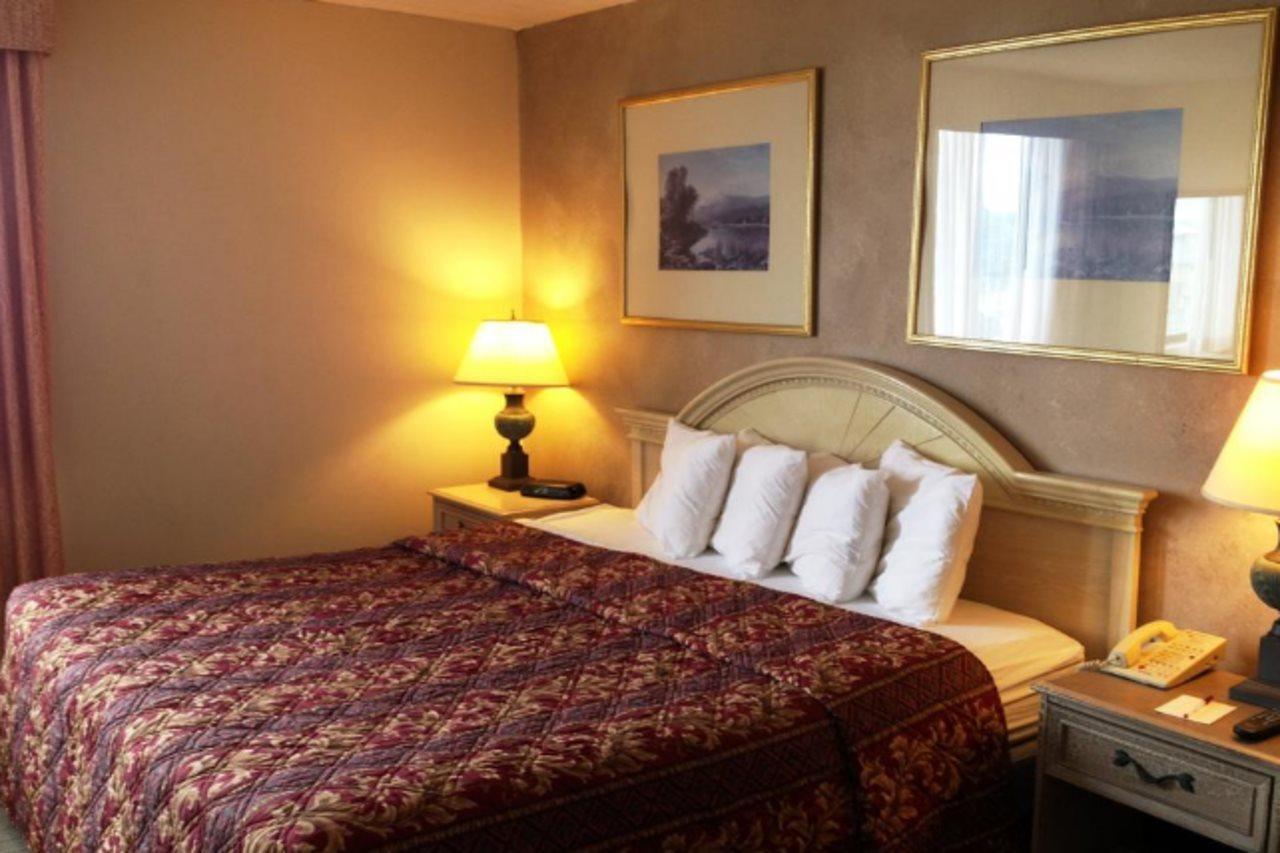 Wickliffe Fairbridge Hotel Cleveland East מראה חיצוני תמונה